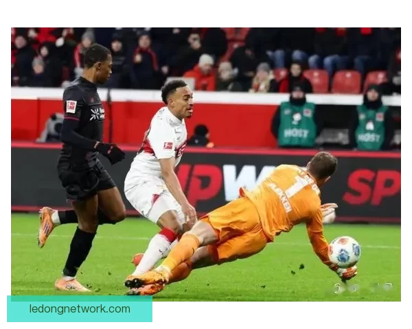 阿德耶米进球后做噤声手势挑衅球迷 引发昂达夫等人与其激烈冲突